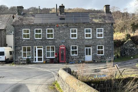 undefined, Llanfair Clydogau, Lampeter
