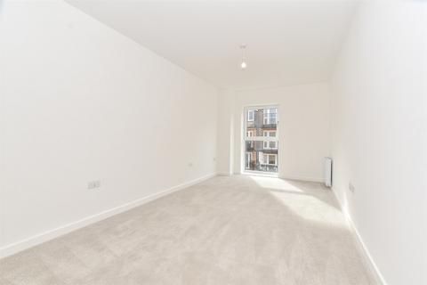 1 bedroom apartment for sale, Station Road, The Sidings, Paddock Wood, Kent