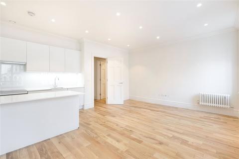 3 bedroom apartment to rent, Strand, London, WC2R