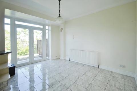 3 bedroom terraced house for sale, Clayhill Crescent, London