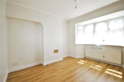 25 Clayhill Crescent, London, SE9 4JA