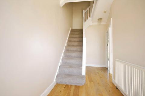 25 Clayhill Crescent, London, SE9 4JA