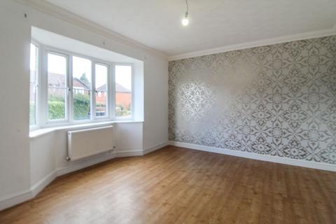 3 bedroom link detached house to rent, Bishops Road, Bedford