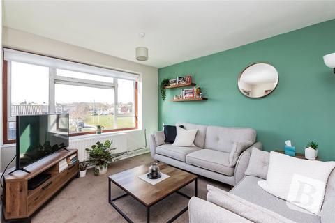 2 bedroom apartment for sale, Macon Way, Upminster, RM14