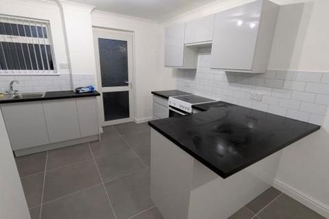 2 bedroom property to rent, Orpen Avenue, South Shields