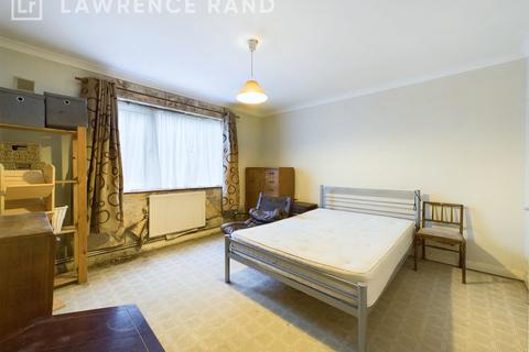 8, Ottawa House Rodwell Close, Ruislip, HA4 9NF