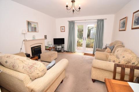 25 Canon Way, Exeter, EX2 8FP