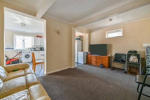 undefined, St. Pauls Avenue, Slough, SL2