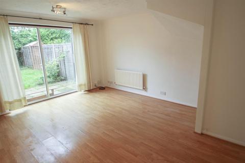 2 bedroom terraced house to rent, Hanbury Way, Surrey GU15