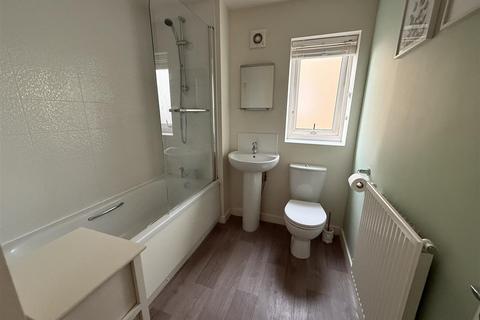 3 bedroom semi-detached house for sale, Waldrom Road, Gedling, Nottingham