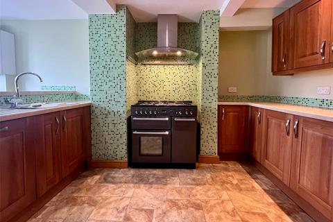 3 Oldham Road, Uppermill, Oldham, OL3 6HY