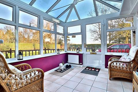 2 bedroom detached bungalow for sale, Shepherdsgate Road, Tilney All Saints