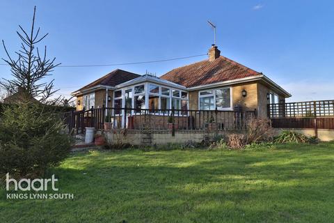 2 bedroom detached bungalow for sale, Shepherdsgate Road, Tilney All Saints