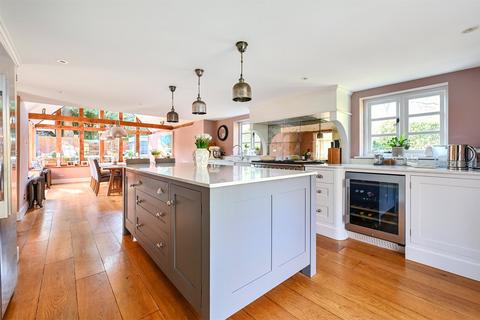 5 bedroom detached house for sale, Church Lane, Hook RG27