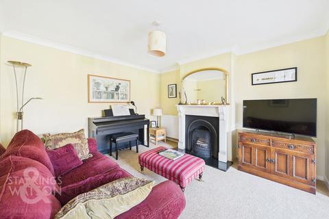 4 bedroom chalet for sale, Folly Road, Wymondham, Norfolk