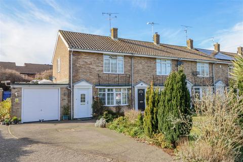 2 bedroom end of terrace house for sale, Broadwood Close, Horsham