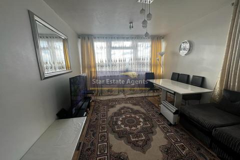 2 bedroom flat for sale, London UB1