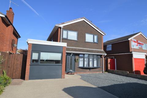 4 bedroom detached house for sale, Farcroft Drive, Market Drayton, Shropshire