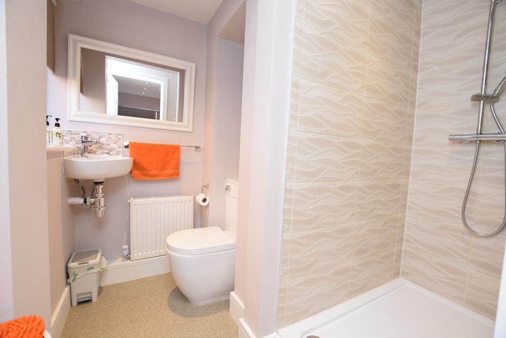 En-suite shower room