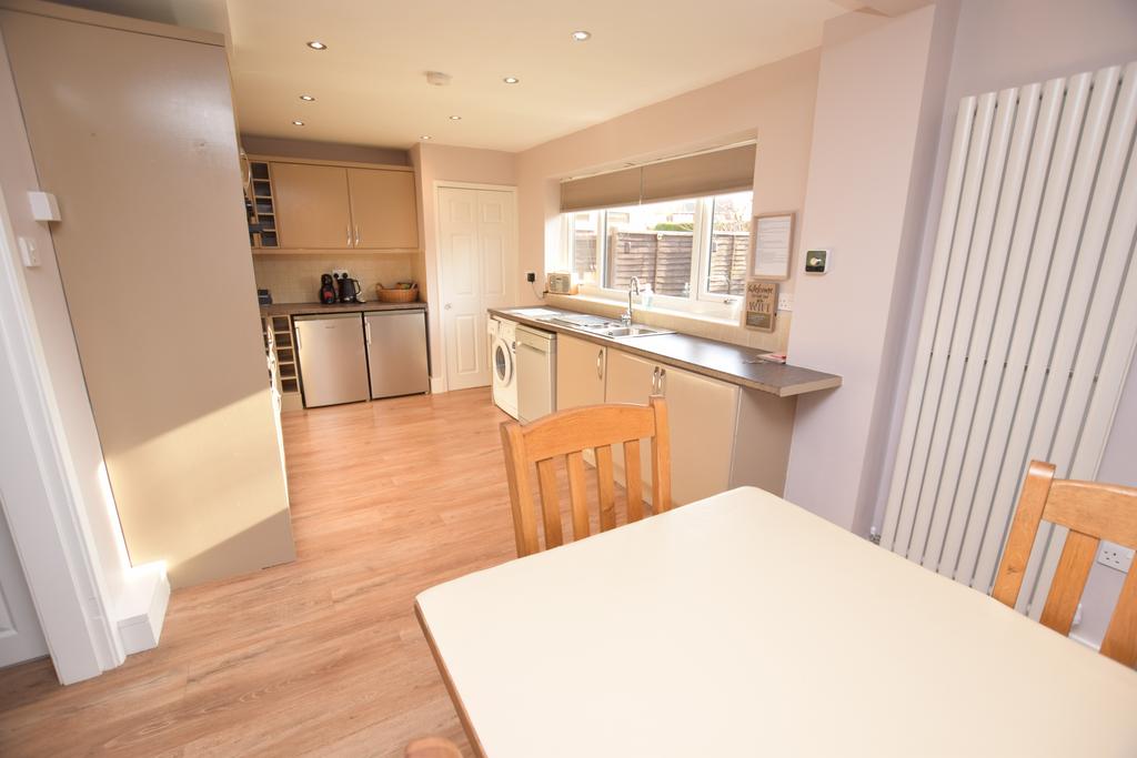 Open plan lounge, dining room &amp; kitchen