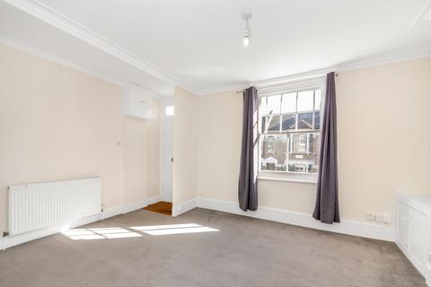 2 bedroom flat to rent, Woodland Terrace, Charlton, SE7