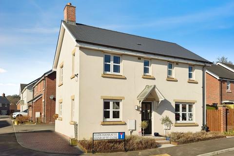 3 bedroom detached house for sale, Hanratte Close, Abergavenny NP7