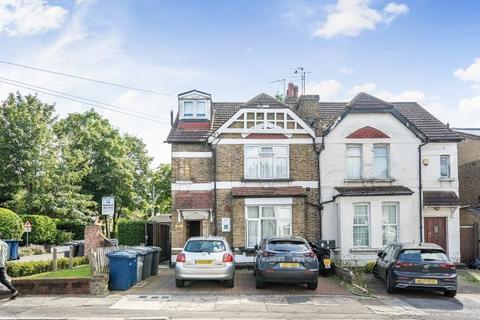 8 bedroom property for sale, Lichfield Grove, London, N3