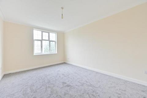 3 bedroom flat for sale, Kings Court, Kings Drive, HA9