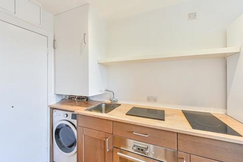 Studio for sale, Stamford Brook Avenue, London, W6