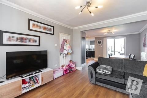 3 bedroom terraced house for sale, Marshalls Road, Romford, RM7