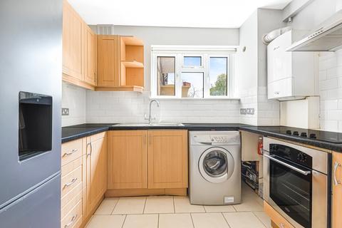 2 bedroom flat to rent, Baizdon Road, Blackheath SE3