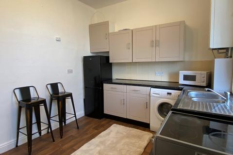 50 Bartle Lane, Bradford, BD7 4QA