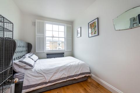 4 bedroom terraced house to rent, Mortimer Road, London, N1