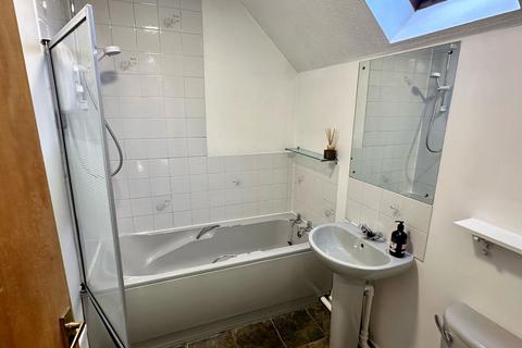 6 Chequers Close, Hereford, HR4 9HY
