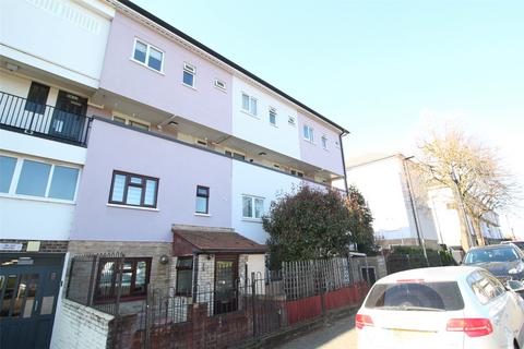 3 bedroom maisonette for sale, Lytchet Way, Middlesex EN3