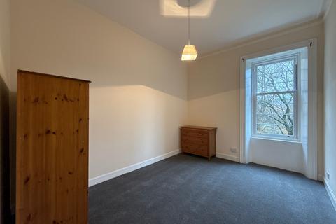 2 bedroom flat to rent, Glasgow Street, Glasgow G12