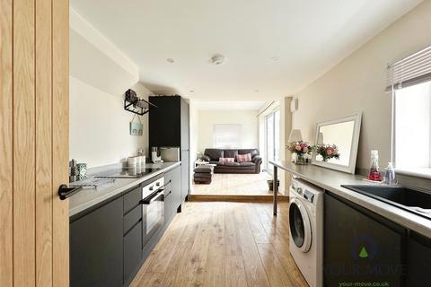 1 bedroom flat for sale, Seaside, East Sussex BN22