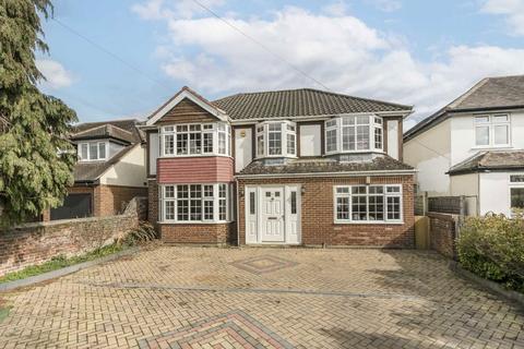 5 bedroom house to rent, Ember Lane, Esher KT10