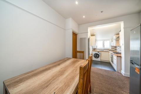 3 bedroom terraced house for sale, Woodland Way, Mitcham CR4