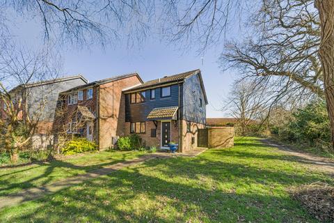 3 bedroom end of terrace house for sale, Chiltington Close, Burgess Hill, West Sussex, RH15