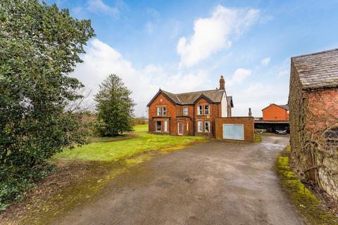 4 bedroom detached house for sale, Warrington Road, Widnes WA8