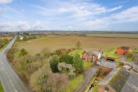 4 bedroom detached house for sale, Warrington Road, Widnes WA8