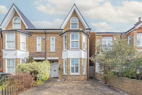 4 bedroom house to rent, Clifton Road, Kingston Upon Thames KT2