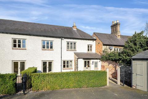 2 bedroom cottage for sale, Garats Hay, Old Woodhouse LE12