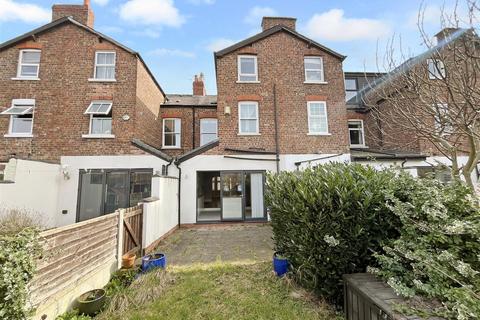 3 bedroom terraced house for sale, Oldfield Road, Sale