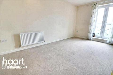 2 bedroom flat for sale, Braymere Road, Peterborough