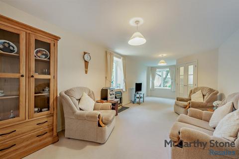 1 bedroom apartment for sale, Amelia Court, Union Place, Worthing, BN11 1AH