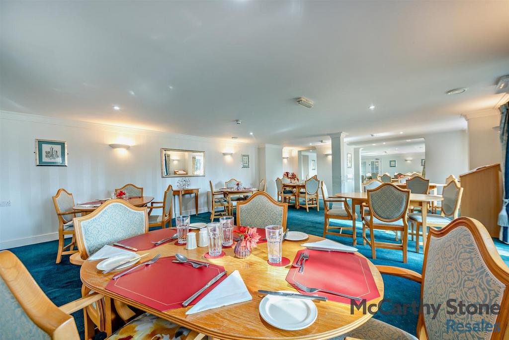 8638519-interior18-800.jpg
