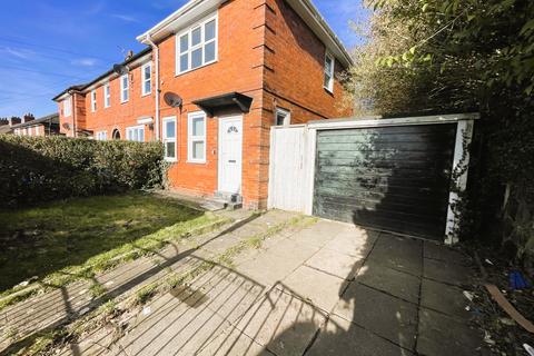 2 bedroom semi-detached house for sale, Crestbrook Road, Stoke-on-Trent ST2