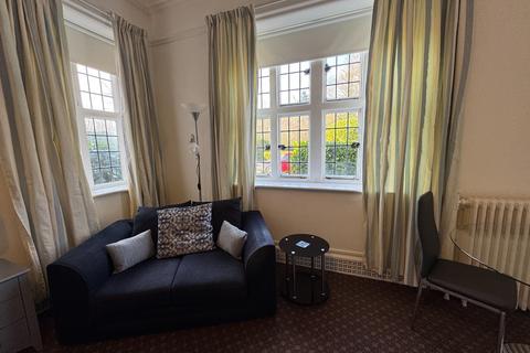 1 bedroom serviced apartment to rent, Hunt's Lane, Taplow, Maidenhead